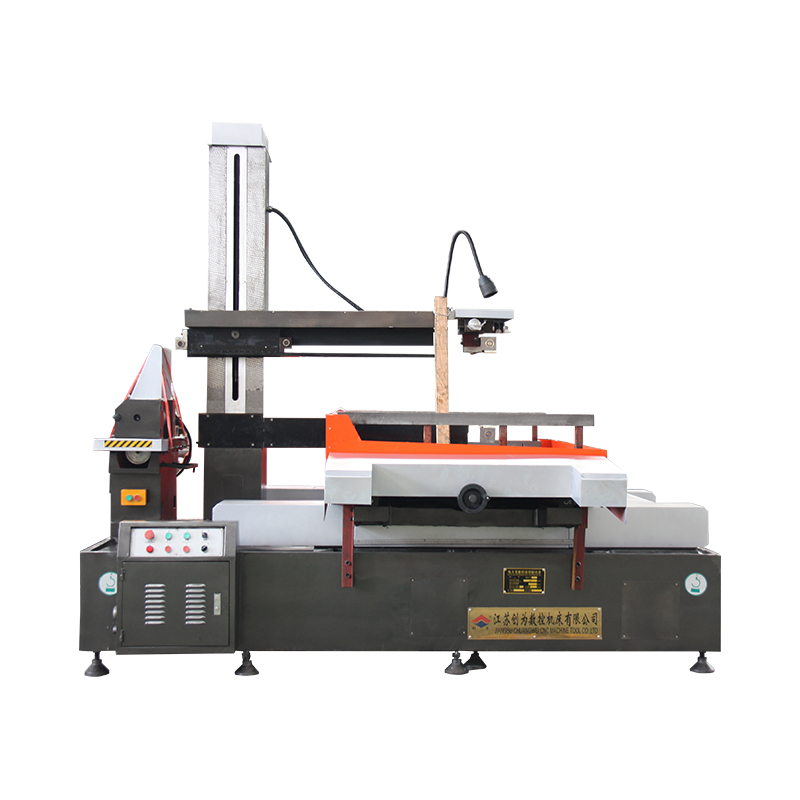 DK77100 AZ Stepper CNC Wire EDM Mașină de tăiere de mare viteză cu motor de ridicare